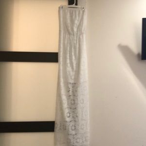 White lace maxi dress